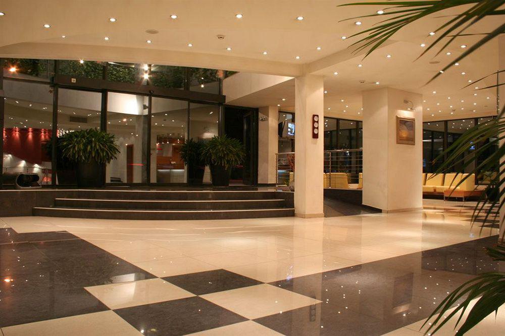 Triada Hotel صوفيا المظهر الداخلي الصورة